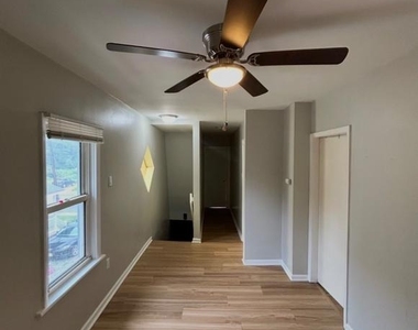 157 Clifton Avenue - Photo Thumbnail 8