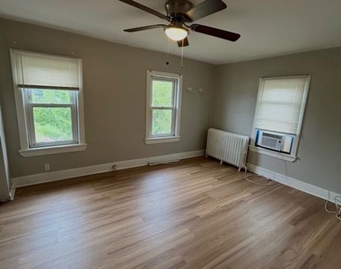 157 Clifton Avenue - Photo Thumbnail 11