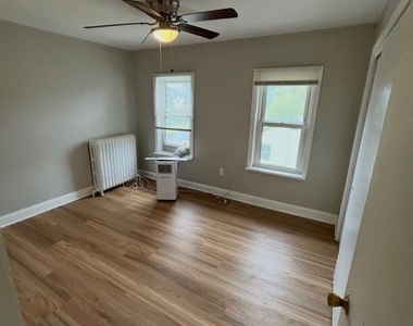 157 Clifton Avenue - Photo Thumbnail 10