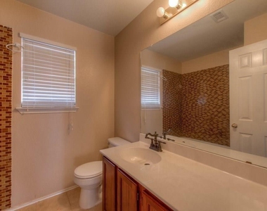 3514 Ruby Red Dr - Photo Thumbnail 18