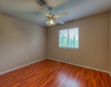 3514 Ruby Red Dr - Photo Thumbnail 17
