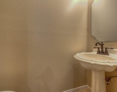 3514 Ruby Red Dr - Photo Thumbnail 10