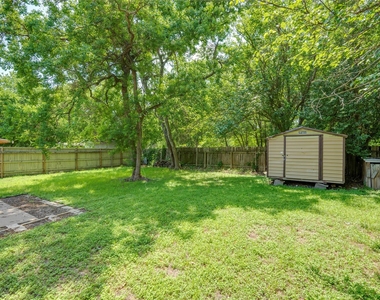 9502 North Creek Dr - Photo Thumbnail 21
