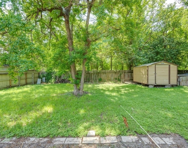 9502 North Creek Dr - Photo Thumbnail 22
