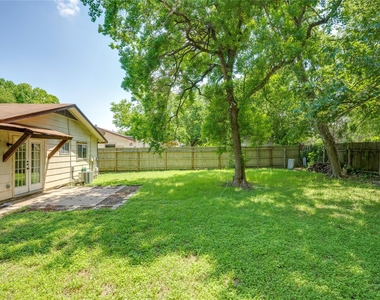9502 North Creek Dr - Photo Thumbnail 26