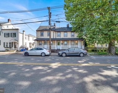 110 Crosswicks Street - Photo Thumbnail 31