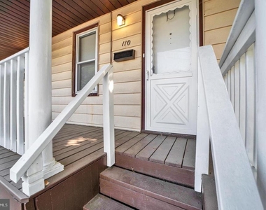 110 Crosswicks Street - Photo Thumbnail 3