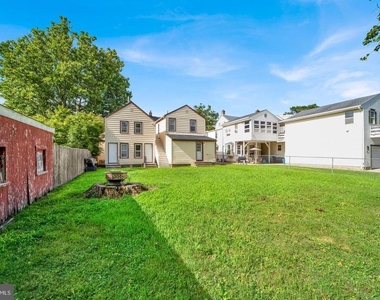 110 Crosswicks Street - Photo Thumbnail 23