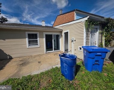 18 Roberts Place - Photo Thumbnail 12