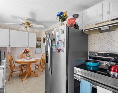 1400 Linden Drive - Photo Thumbnail 13