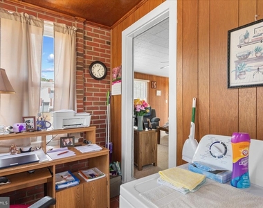 1400 Linden Drive - Photo Thumbnail 17