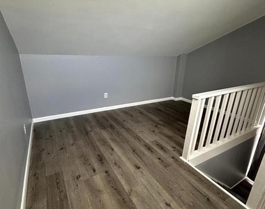 635 94th Street - Photo Thumbnail 11