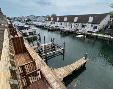 635 94th Street - Photo Thumbnail 1