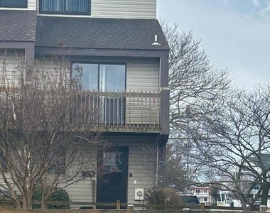 635 94th Street - Photo Thumbnail 3