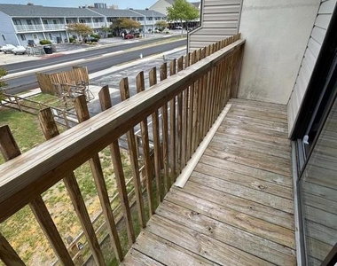 635 94th Street - Photo Thumbnail 6