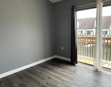 635 94th Street - Photo Thumbnail 17