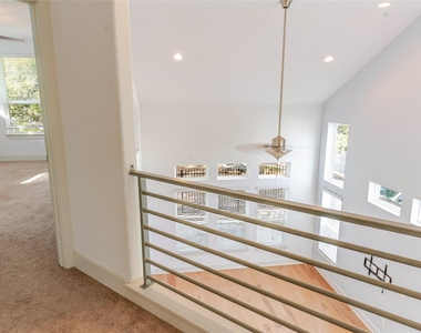 1400 Homespun Rd - Photo Thumbnail 13