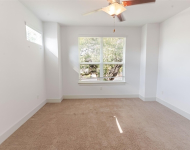 1400 Homespun Rd - Photo Thumbnail 18