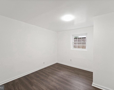 1204 Indo Place - Photo Thumbnail 4