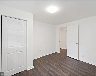 1204 Indo Place - Photo Thumbnail 3