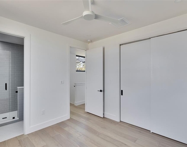 1804 Sylvan Dr - Photo Thumbnail 13