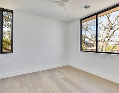 1804 Sylvan Dr - Photo Thumbnail 20