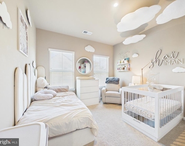 10004 Dorsey Lane - Photo Thumbnail 20