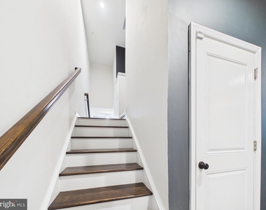 10004 Dorsey Lane - Photo Thumbnail 24