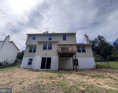 12200 Clear Creek Drive - Photo Thumbnail 12