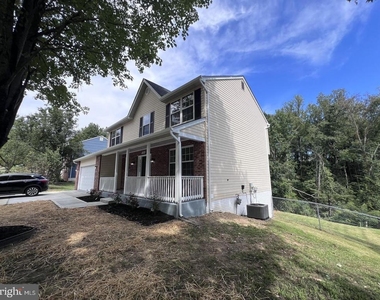12200 Clear Creek Drive - Photo Thumbnail 10
