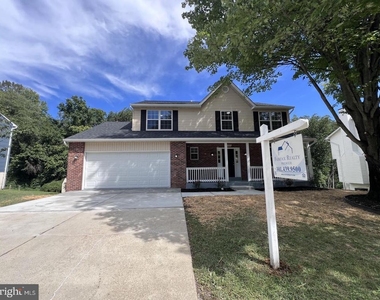 12200 Clear Creek Drive - Photo Thumbnail 1