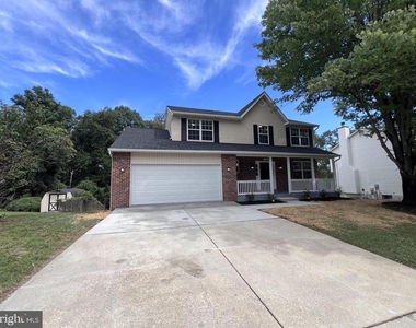 12200 Clear Creek Drive - Photo Thumbnail 14