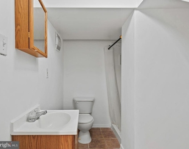 12204 Stanfield Court - Photo Thumbnail 40