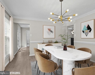 12204 Stanfield Court - Photo Thumbnail 7