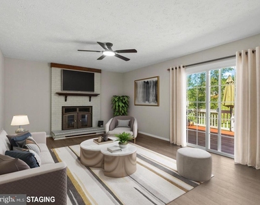 12204 Stanfield Court - Photo Thumbnail 14