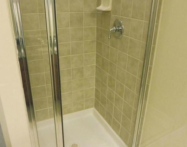 38 Maryland Avenue - Photo Thumbnail 10