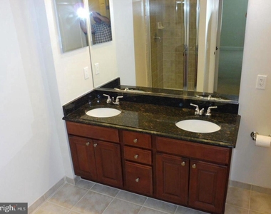 38 Maryland Avenue - Photo Thumbnail 8