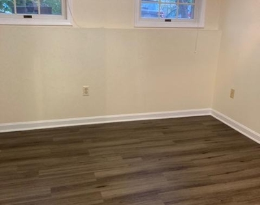 19027 Steeple Place - Photo Thumbnail 27