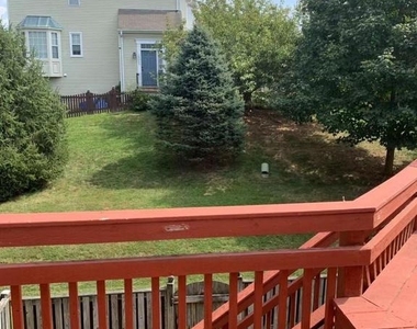 19027 Steeple Place - Photo Thumbnail 22