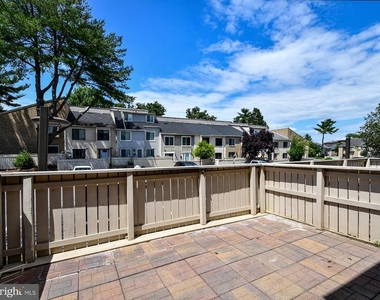 10216 Ridgeline Drive - Photo Thumbnail 19