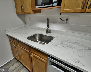 10216 Ridgeline Drive - Photo Thumbnail 11
