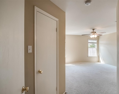 602 Mccarthur Dr - Photo Thumbnail 14