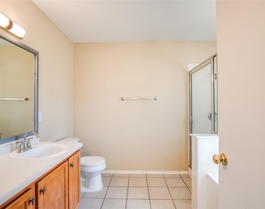 602 Mccarthur Dr - Photo Thumbnail 18