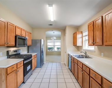 602 Mccarthur Dr - Photo Thumbnail 11