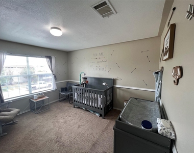207 Remington Run - Photo Thumbnail 13