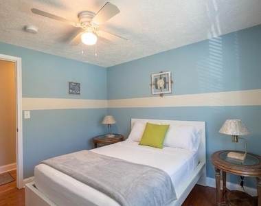 1269 Windmill Lane - Photo Thumbnail 2