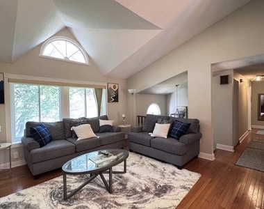 1269 Windmill Lane - Photo Thumbnail 10