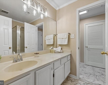 20404 Shore Harbour Drive - Photo Thumbnail 27