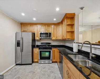 20404 Shore Harbour Drive - Photo Thumbnail 12