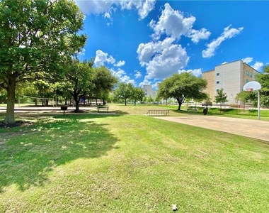 1001 Winnsboro Loop - Photo Thumbnail 36